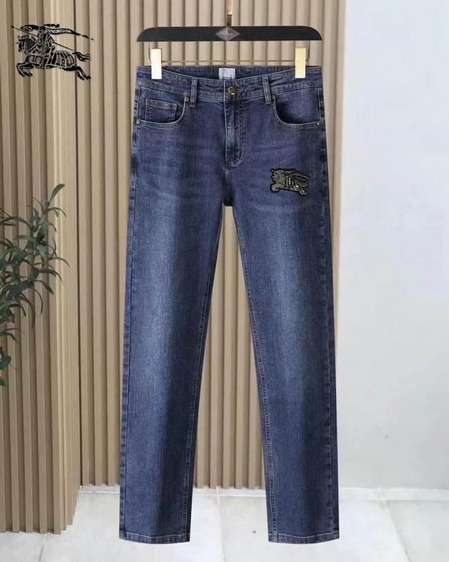 Burberry Men's Jeans 33